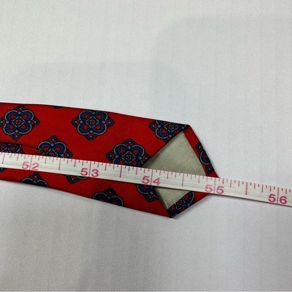 HENRI CHRISTIAN Red Patterned Silk Tie - Picture 4 of 4